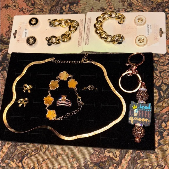 COPY - 🆕 Jewelry Mystery Bundle - Picture 11 of 16